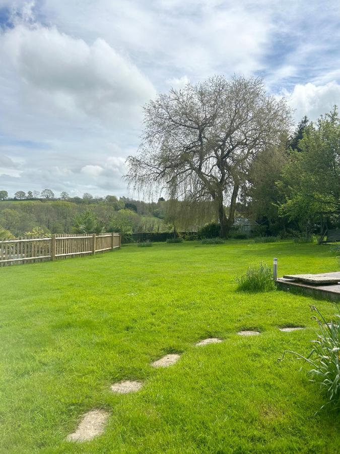 Meadow View Hotel Mayfield  Bagian luar foto